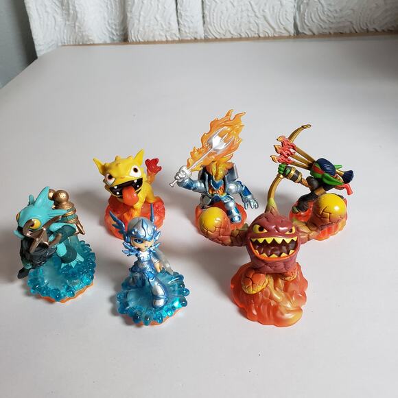 Skylanders Giants Water and Fire Special Characters lot of 6